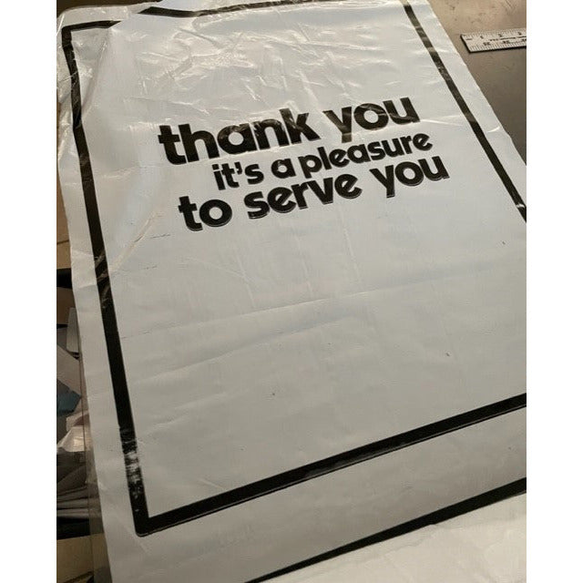 20-004 PLASTIC FLOOR MATS / ROLL OF 500